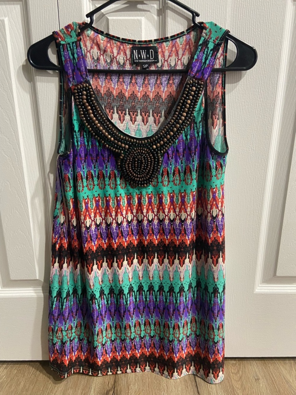 New Woman Design Beaded Neckline Sleeveless Multicolor Tank Top Sz S